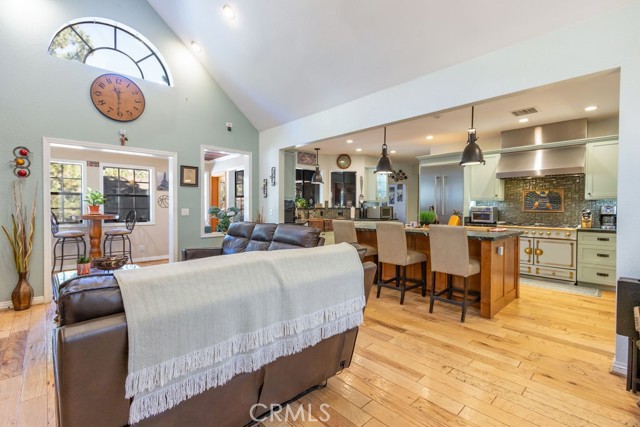 Image 12 of 66 For 16713 Sequoia Way