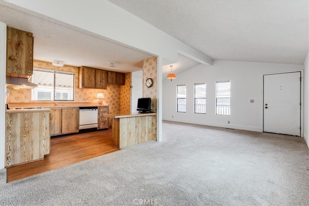 MLS #SC25011190 image #5