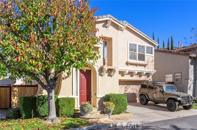 Detail Gallery Image 2 of 35 For 18 Tradition Ln, Rancho Santa Margarita,  CA 92688 - 4 Beds | 2/1 Baths