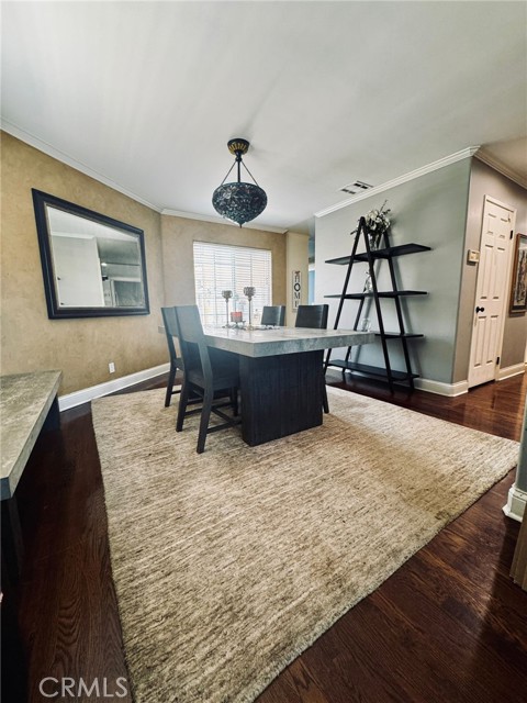 Detail Gallery Image 3 of 7 For 4826 Faculty Ave, Long Beach,  CA 90808 - 5 Beds | 4 Baths