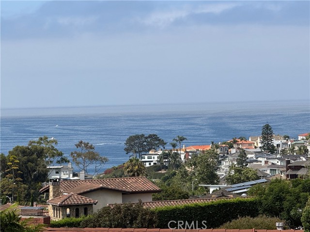 424 Mendoza, Corona del Mar CA: https://media.crmls.org/medias/f8151c2f-cf5e-4c50-975c-24f21756b914.jpg