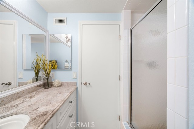 651 Lemke Drive, Placentia CA: https://media.crmls.org/medias/f815db9d-81d5-4b68-9aec-345a7127bf66.jpg
