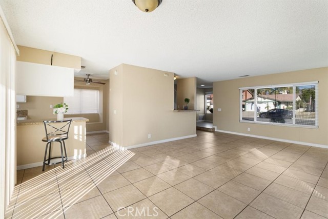 Detail Gallery Image 10 of 52 For 23599 Parkland Ave, Moreno Valley,  CA 92557 - 3 Beds | 2/1 Baths