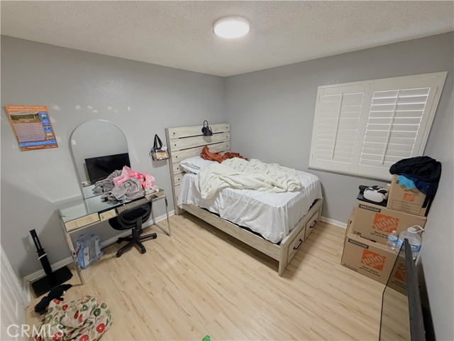 Detail Gallery Image 5 of 46 For 5102 Cantlewood, Palmdale,  CA 93552 - 4 Beds | 3 Baths