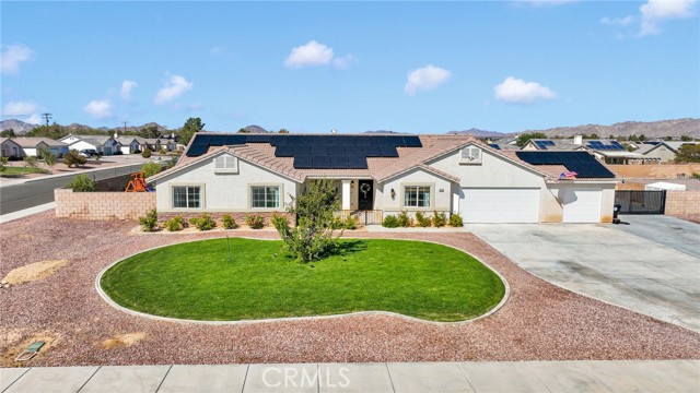 21152 Reliance, Apple Valley CA: https://media.crmls.org/medias/f816f682-d9d7-4875-9fc3-4e602cfd91bf.jpg