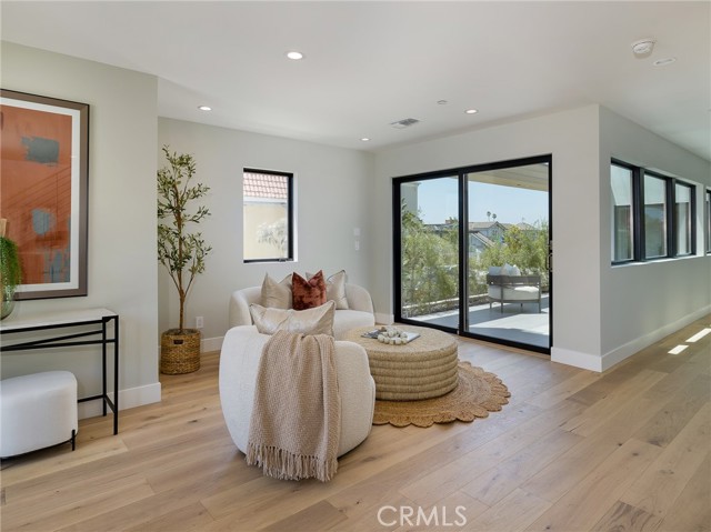 3100 Tennyson Place, Hermosa Beach, California 90254, 4 Bedrooms Bedrooms, ,3 BathroomsBathrooms,Residential,For Sale,Tennyson,SB24059498