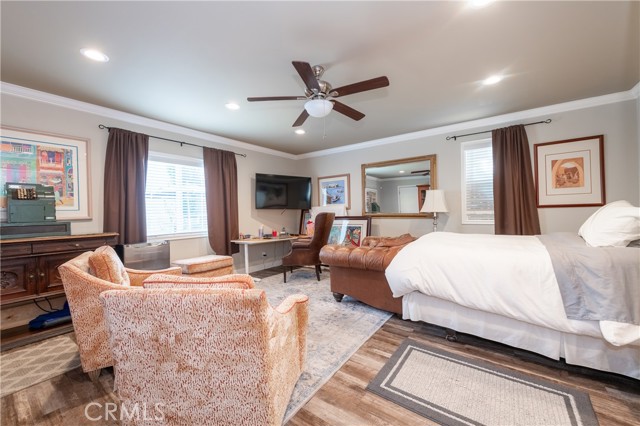 Detail Gallery Image 25 of 27 For 4182 Greenbush, Sherman Oaks,  CA 91423 - 3 Beds | 2 Baths