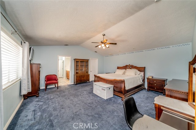 Detail Gallery Image 21 of 50 For 10636 Larch, Oak Hills,  CA 92344 - 5 Beds | 3 Baths