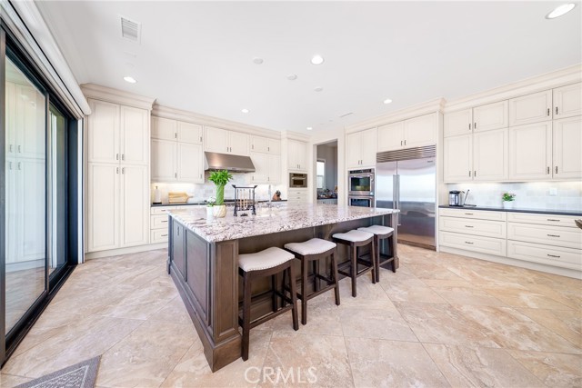 17 Calliope, Lake Forest CA: https://media.crmls.org/medias/f81ae490-1756-48ca-9508-265da337ec44.jpg