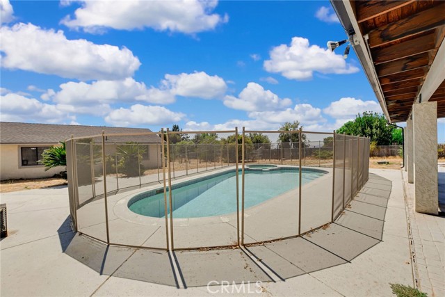 Detail Gallery Image 31 of 39 For 35823 Avenue Avenue, Yucaipa,  CA 92399 - 5 Beds | 3 Baths