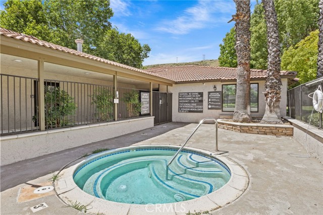 1265 Kendall Drive, San Bernardino CA: https://media.crmls.org/medias/f81af623-248e-4a1c-b3da-240f84aa9c38.jpg