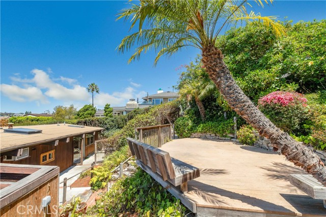 Detail Gallery Image 42 of 55 For 1969 San Remo Dr, Laguna Beach,  CA 92651 - 4 Beds | 3 Baths