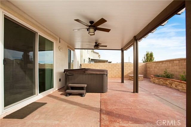 Detail Gallery Image 35 of 45 For 16995 Red Tail Ln, Fontana,  CA 92336 - 3 Beds | 2/1 Baths