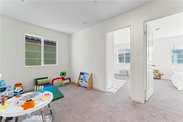 Detail Gallery Image 8 of 38 For 12704 Ironstone, Moreno Valley,  CA 92555 - 4 Beds | 2/1 Baths