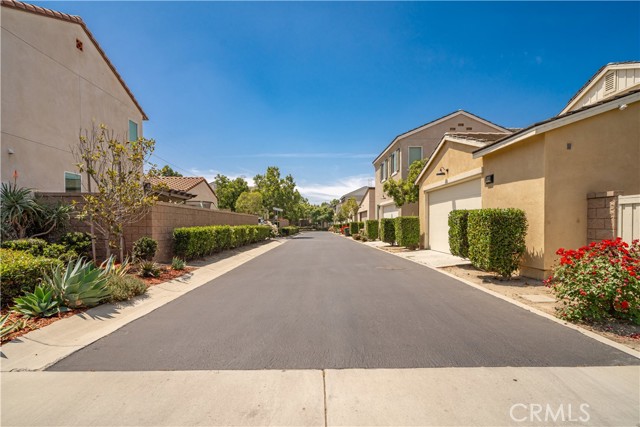Detail Gallery Image 44 of 58 For 4058 E Heritage Ln, Ontario,  CA 91761 - 3 Beds | 2/1 Baths