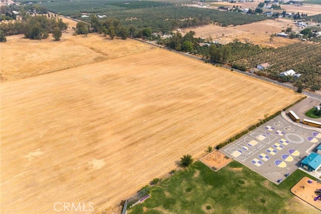 0 Toomes ave, Corning CA: https://media.crmls.org/medias/f81c32f1-8934-4a48-b1cf-f0405cd57d8e.jpg
