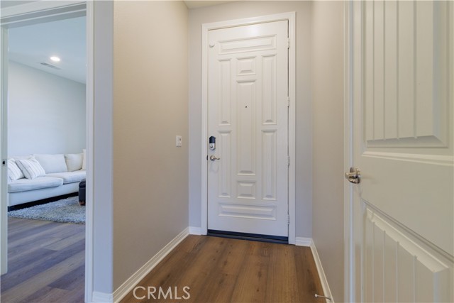 Detail Gallery Image 4 of 52 For 16034 Ulysses Ln, Fontana,  CA 92336 - 6 Beds | 4/1 Baths