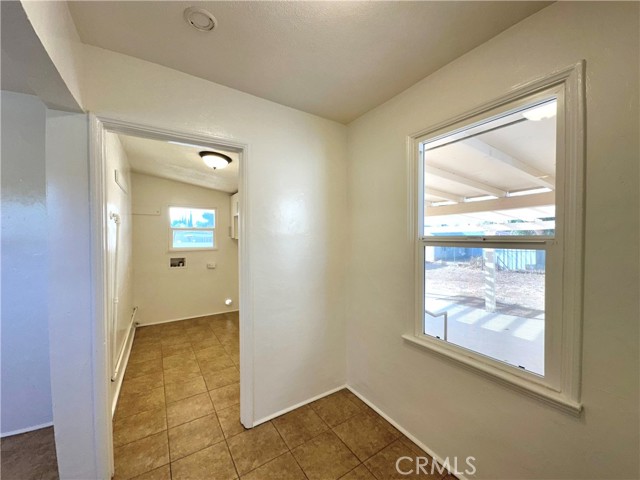 Detail Gallery Image 13 of 27 For 1042 California St, Calimesa,  CA 92320 - 2 Beds | 1 Baths