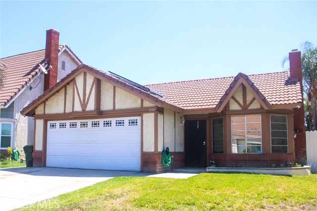 Detail Gallery Image 1 of 1 For 11385 Fernwood Ave, Fontana,  CA 92337 - 4 Beds | 2 Baths