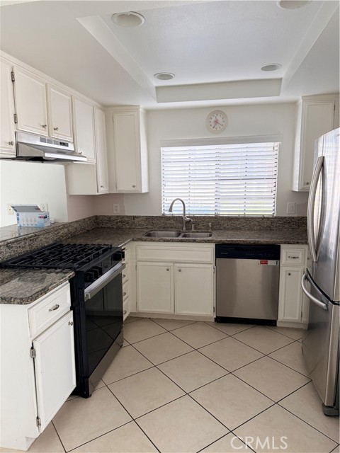 Detail Gallery Image 14 of 25 For 8722 Pine Crest Pl, Rancho Cucamonga,  CA 91730 - 3 Beds | 2/1 Baths