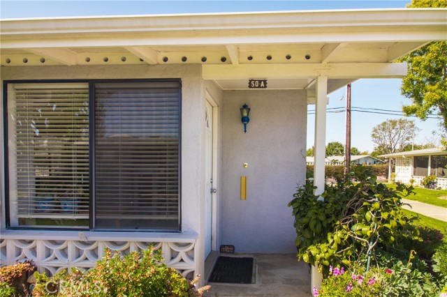 Detail Gallery Image 2 of 32 For 1442 Golden Rain Rd 50a,  Seal Beach,  CA 90740 - 2 Beds | 1 Baths
