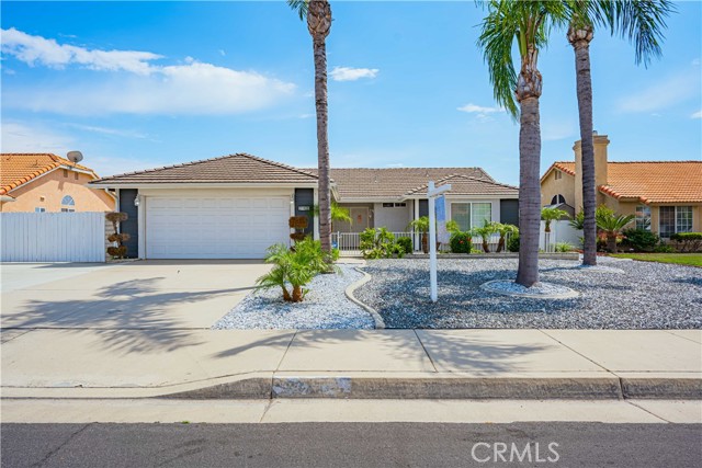 Detail Gallery Image 2 of 47 For 27611 Potomac Dr, Menifee,  CA 92586 - 2 Beds | 2 Baths