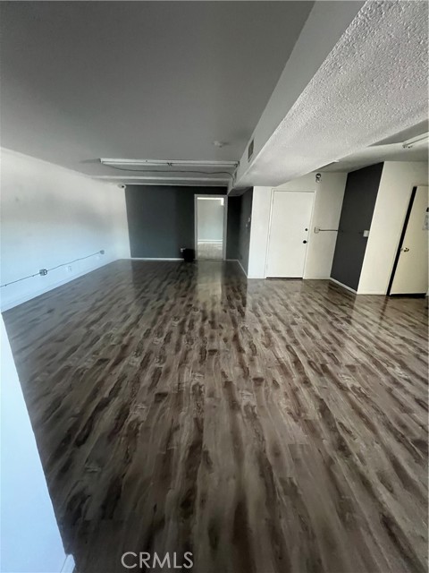 4306 W Victory Blvd / Unit - B Boulevard, Burbank, California 91505, ,Commercial Lease,For Rent,4306 W Victory Blvd / Unit - B Boulevard,CRBB25052999