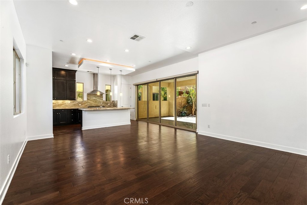 F81e7e90 85d8 4829 9a98 A3c74cce4189