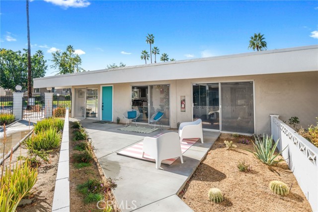 Detail Gallery Image 36 of 39 For 2033 E Ramon Rd 8b,  Palm Springs,  CA 92264 - 2 Beds | 2 Baths