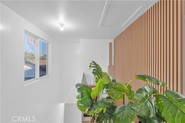 Detail Gallery Image 6 of 36 For 3115 Arvia St 1b,  Los Angeles,  CA 90065 - 5 Beds | 2 Baths