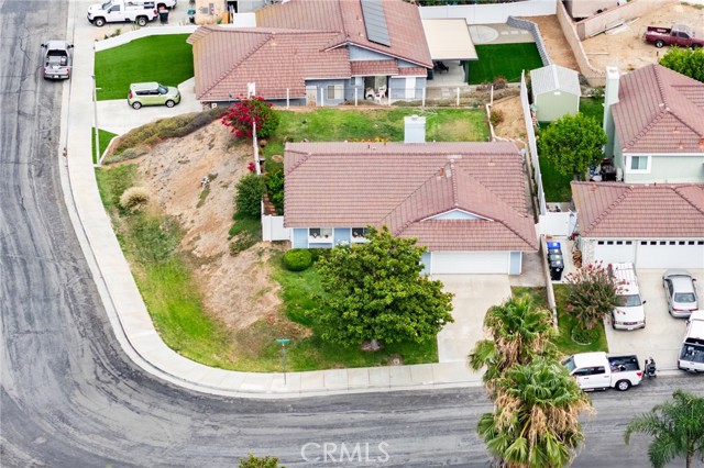 4092 Sandpiper Drive, Jurupa Valley CA: https://media.crmls.org/medias/f821c280-741c-4b86-9621-0d16e1082965.jpg
