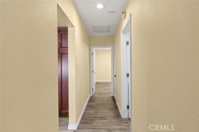 Detail Gallery Image 18 of 38 For 8558 11th, Downey,  CA 90241 - 4 Beds | 3/1 Baths