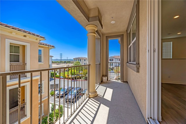 8227 Traveller Street, Chino CA: https://media.crmls.org/medias/f82227c9-6a4c-4e90-94f1-b8fdc1446601.jpg