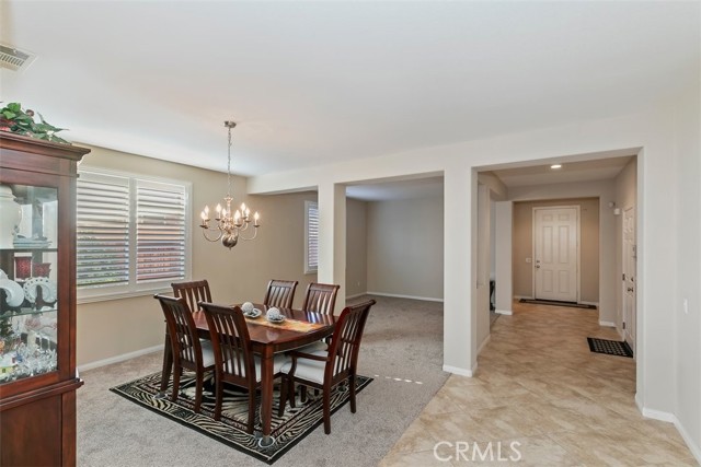 Detail Gallery Image 11 of 32 For 25226 Pacific Crest, Corona,  CA 92883 - 3 Beds | 3/1 Baths