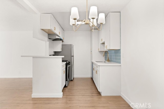 Detail Gallery Image 13 of 33 For 805 Glenway #105,  Inglewood,  CA 90302 - 2 Beds | 2 Baths