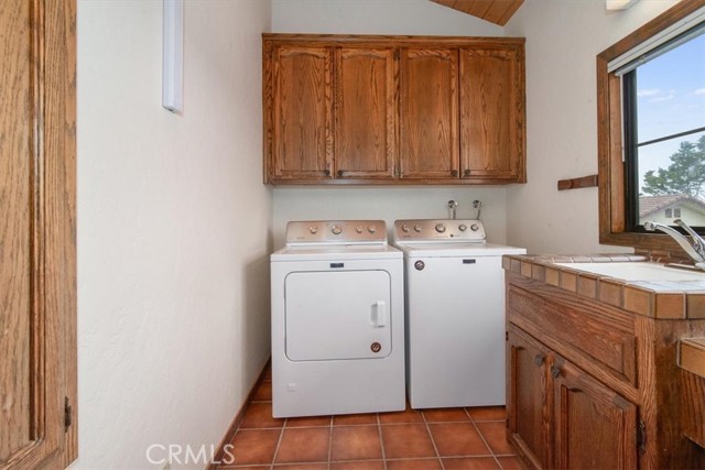 445 Firestone Way, Lompoc CA: https://media.crmls.org/medias/f823b746-5bcb-41ec-9078-9465216ab0e5.jpg