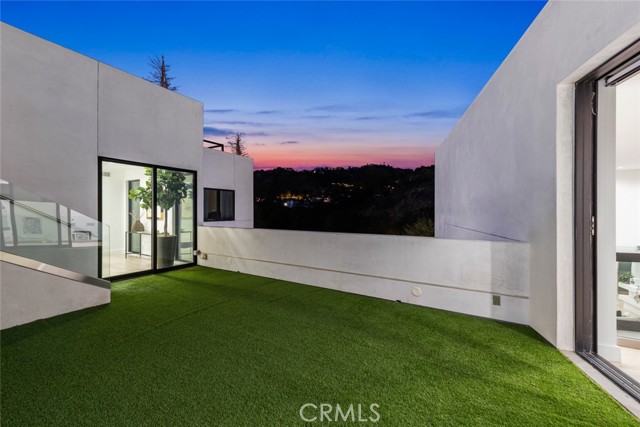 158 Bell Canyon Road, Bell Canyon CA: https://media.crmls.org/medias/f82457a3-11d5-4d9c-84bc-bae36343eeee.jpg