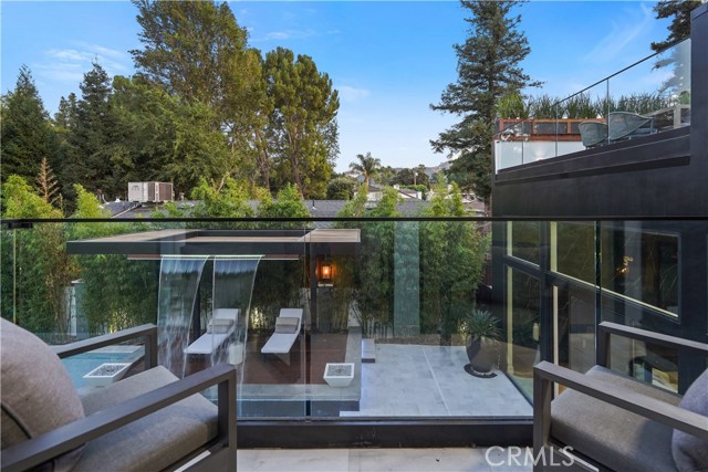 Detail Gallery Image 48 of 53 For 3822 1/2 Laurel Canyon Bld, Studio City,  CA 91604 - 6 Beds | 6 Baths