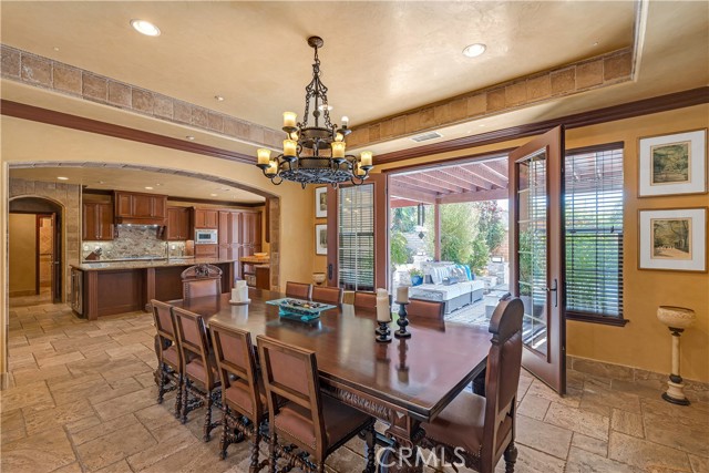 780 W Aster Place, Santa Ana CA: https://media.crmls.org/medias/f8246218-9db4-46b0-81ed-b5d3b5d00002.jpg