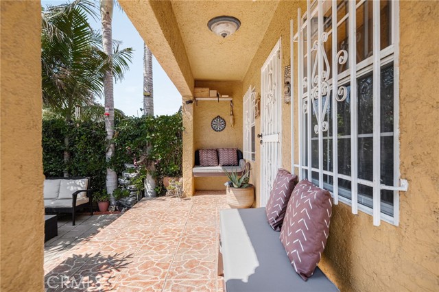 1143 West 66th, Los Angeles CA: https://media.crmls.org/medias/f8246ddb-6c30-4497-b38d-1c39d2e9e183.jpg