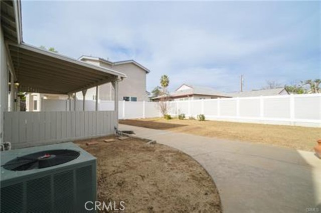 Detail Gallery Image 30 of 32 For 17023 Burton, Van Nuys,  CA 91406 - 4 Beds | 2 Baths