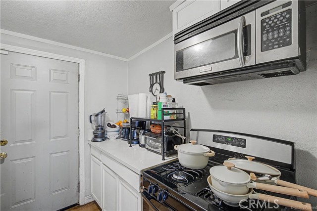 Detail Gallery Image 10 of 23 For 15048 Pepper Ct, Moreno Valley,  CA 92551 - 2 Beds | 1 Baths