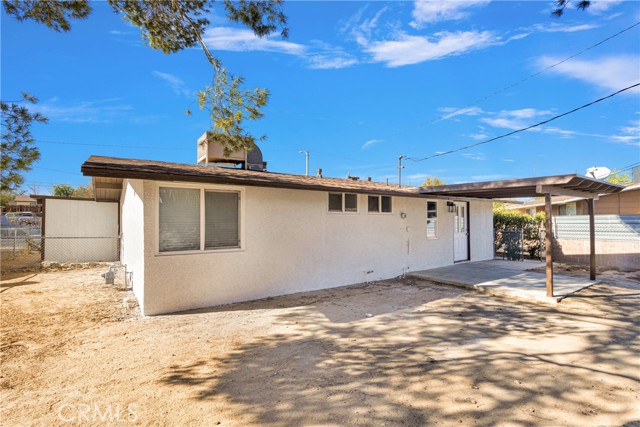 Detail Gallery Image 15 of 15 For 15533 Heartsease Ln, Victorville,  CA 92395 - 3 Beds | 1/1 Baths