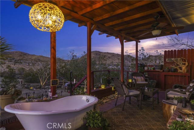 Detail Gallery Image 51 of 74 For 5517 Bartlett Mountain Rd, Joshua Tree,  CA 92252 - 2 Beds | 2 Baths