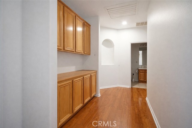 Detail Gallery Image 9 of 19 For 23235 Continental Dr, Canyon Lake,  CA 92587 - 4 Beds | 3 Baths