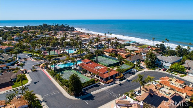 405 Calle Alicia, San Clemente CA: https://media.crmls.org/medias/f8280316-703d-464d-a86c-81c9f7821d4b.jpg
