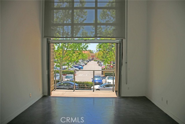 Detail Gallery Image 17 of 34 For 113 E City Place Dr, Santa Ana,  CA 92705 - 1 Beds | 2/1 Baths