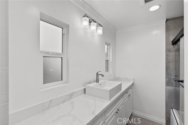 Detail Gallery Image 10 of 28 For 408 Spencer Street a,  Glendale,  CA 91202 - 3 Beds | 2 Baths