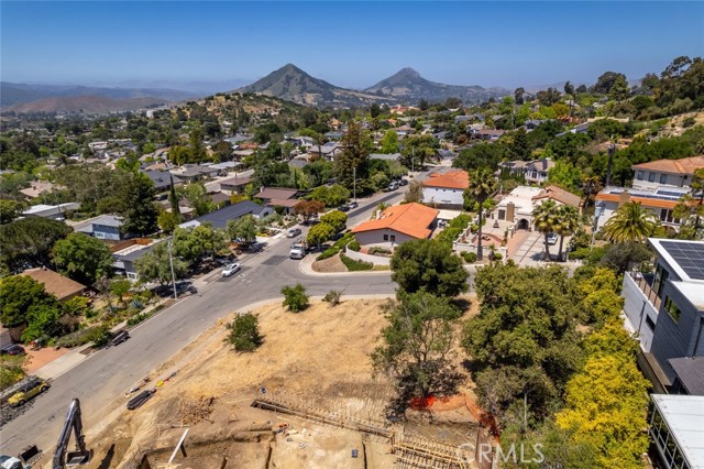 Detail Gallery Image 1 of 14 For 1636 Encino Ct, San Luis Obispo,  CA 93401 - – Beds | – Baths