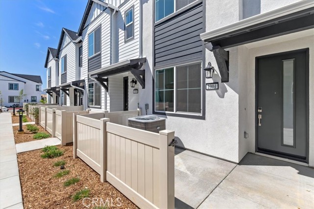 Detail Gallery Image 9 of 9 For 9815 Crossbay Loop #1004,  Jurupa Valley,  CA 92509 - 2 Beds | 2/1 Baths